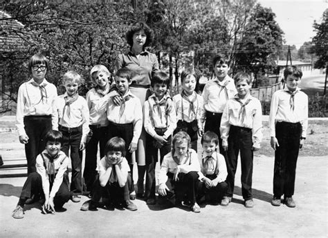 Archív fotó az 1980-as évek Benetton üzletéről és kollekciójáról
