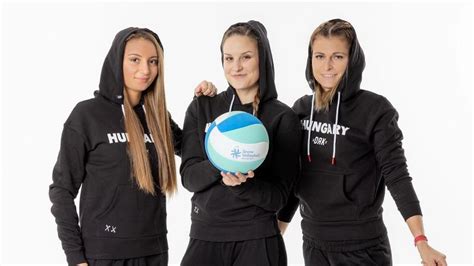 Gubik Hanna röplabdázik