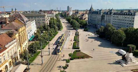 Debrecen főtere, a Kossuth tér sportrendezvény idején