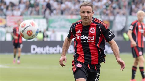 Mario Götze és szurkolók