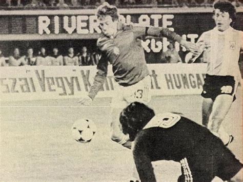 Csapó Károly gólja az argentin kapuba