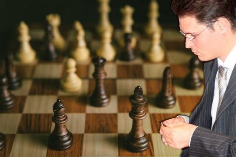 Magnus Carlsen és Lékó Péter a 2008-as miskolci páros mérkőzésen