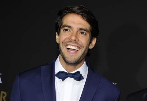 Kaká labdarúgó a pályán
