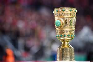 A DFB Pokal trófea