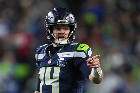 Sam Darnold irányító akcióban