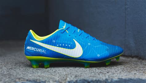 Neymar Jr. „Written in the Stars” Mercurial Vapor focicipő