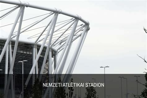 A stadion alap- és bővített állapotát bemutató építészeti vázlatrajzok
