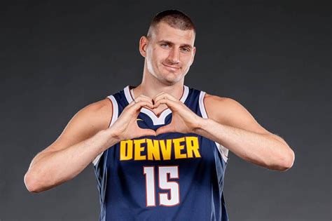 Nikola Jokics akcióban a pályán