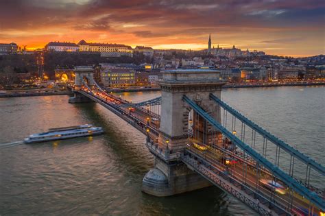 Budapesti Duna-part és hidak