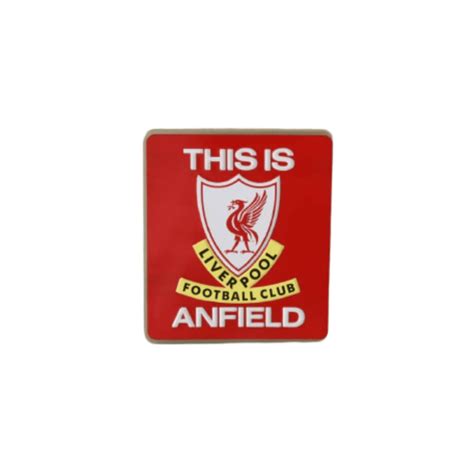 A híres This is Anfield felirat a kijáró felett