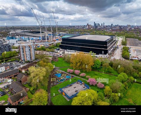 A Manchester Arena épülete a terrortámadást követően