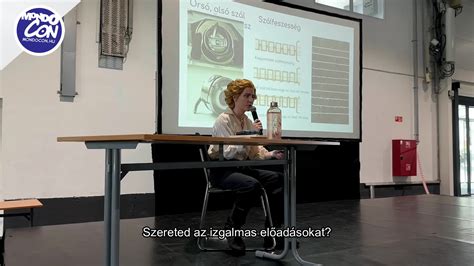 A döntő színpadi látványvilága