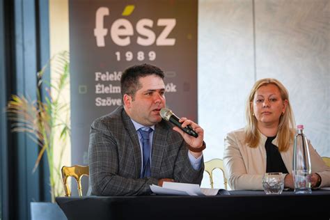 A zsűri és a hallgatók szakmai párbeszéde a konferencián