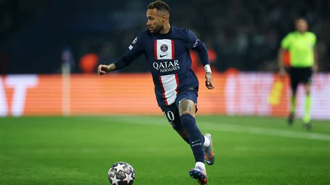 Neymar bemutatása a PSG mezében