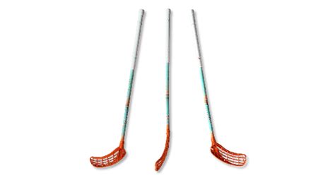 különböző típusú floorball ütők és ütőfejek összehasonlítása