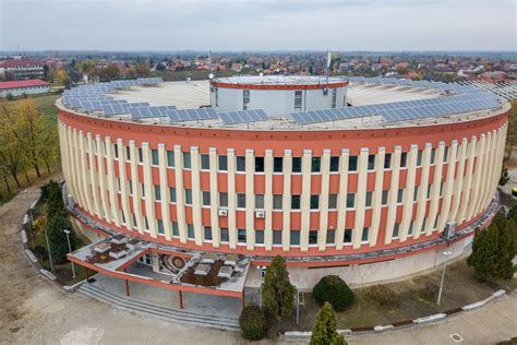 Békéscsabai sportcsarnok