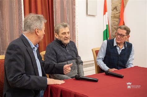 Ifjabb Ocskay Gábor mezének visszavonultatása és emlékezete