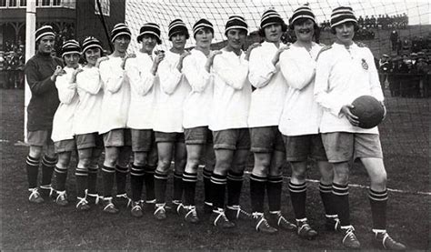 A Dick, Kerr Ladies F.C. csapata 1922-ben