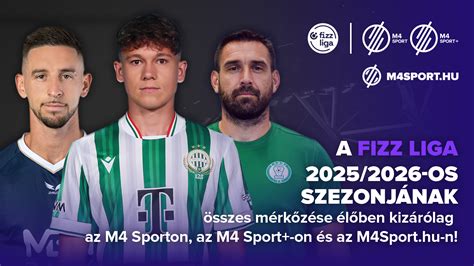 Magyar U21-es labdarúgó a pályán, kiemelve a Fizz Liga logójával