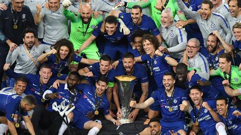 Chelsea játékosok ünneplése az Európa Ligában