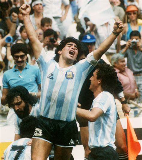 Maradona és Schumacher találkozása az 1986-os NSZK-Argentína labdarúgó vb-döntőben