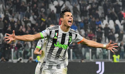 Juventus Cristiano Ronaldo fali óra