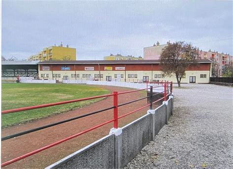 Dorogi stadion 100 éves kapuja