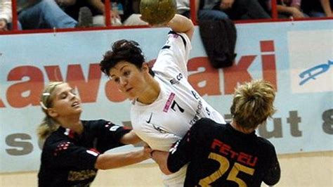 A 2005-ös EHF Kupa győztes Cornexi Alcoa csapat ünneplése