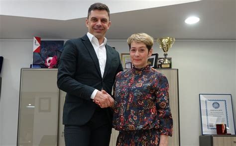 Szabó Kati olimpiai bajnok tornász