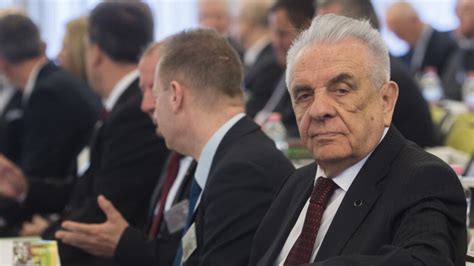 Benkő László mint MLSZ elnök