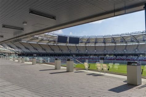 Különböző jegytípusok és elhelyezkedések a stadionban