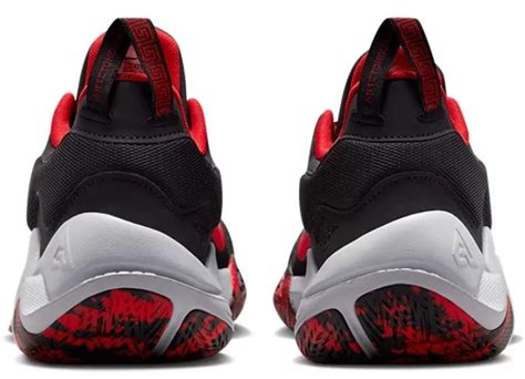 Nike PG 4 kosárlabda cipő felülről
