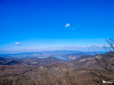Dobogókő panorámája a Dunakanyarra