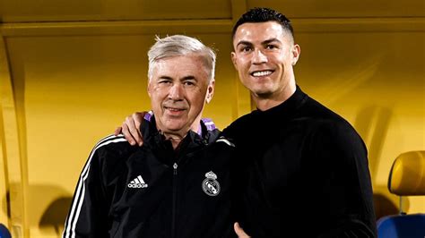 Carlo Ancelotti, Cristiano Ronaldo és Zlatan Ibrahimovic közös képe