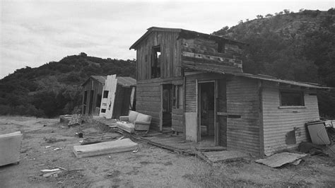 A Spahn Ranch tájékoztató táblája