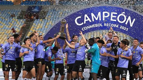 Dél-amerikai klubcsapatok ünneplése
