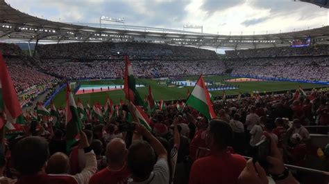 Magyarország - Szlovákia meccs előtti hangulat a stadionban