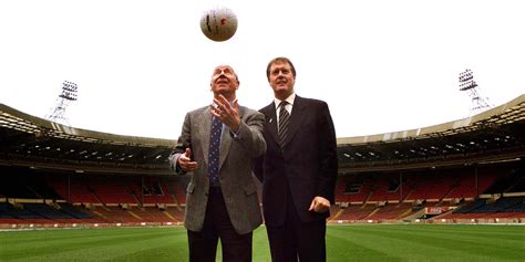 Sir Bobby Charlton és Sir Geoff Hurst a 1966-os VB döntőn
