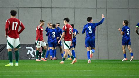 Horvátország U21-es válogatott mérkőzés közben