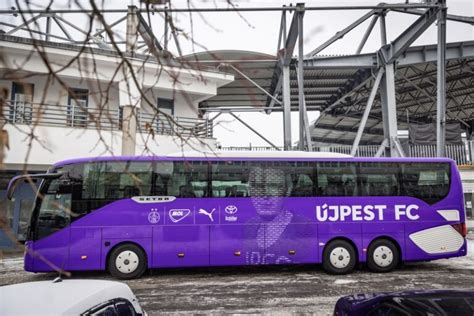 Az Újpest FC új Setra csapatbusza