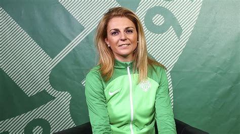 Sebestyén Júlia, az FTC műkorcsolya szakosztályának vezetője