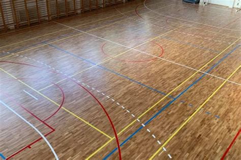 Különböző sportpálya burkolatok összehasonlítása