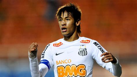 Neymar fiatalon a Santos FC mezében