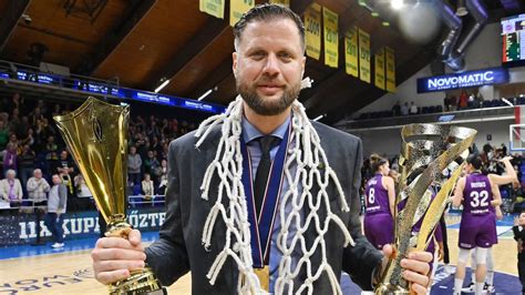 Gáspár Dávid portréja a pályán kívül