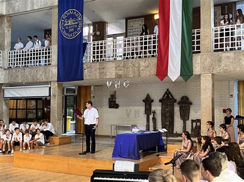 A Városmajori Gimnázium OKTV csapata csoportkép