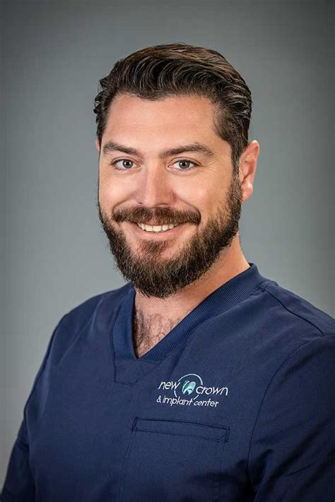 Dr. Csomós Tamás portréja