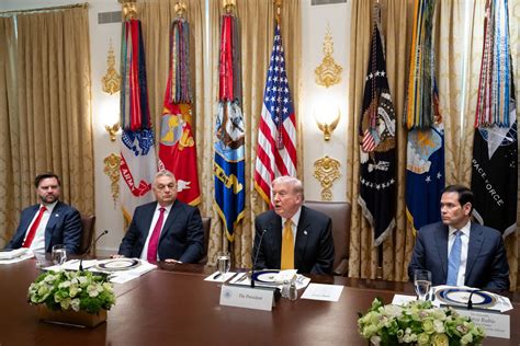 EU diplomáciai megbeszélés