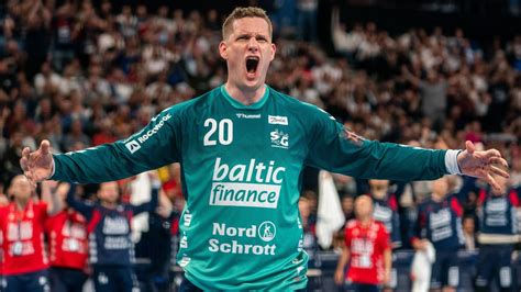 Kevin Möller bravúros védése a kézilabda BL elődöntőben