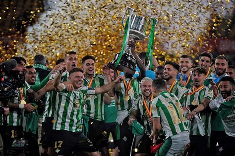 A Real Betis Balompié focitáborának edzése