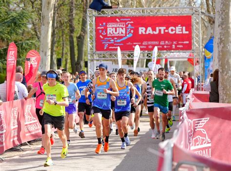 Palicsi tópart, futók ultramaraton versenyen